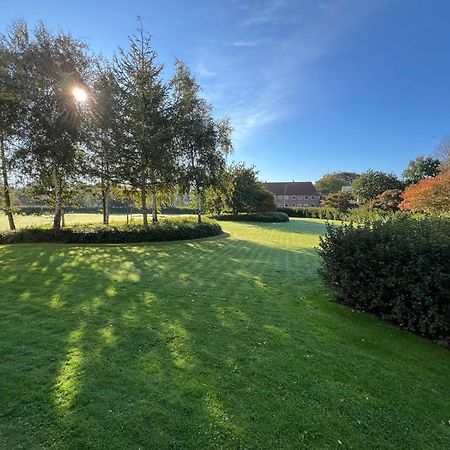 Nyrenoveret Lejlighed Med Balkon Og Parkering Esbjerg Buitenkant foto