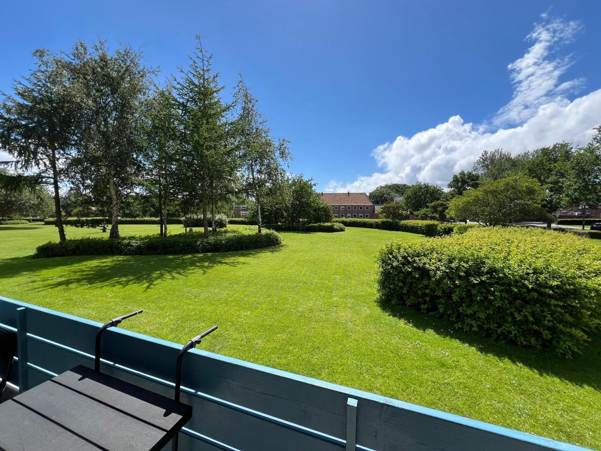 Nyrenoveret Lejlighed Med Balkon Og Parkering Esbjerg Buitenkant foto
